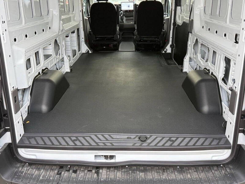 2026 Ford Transit 250