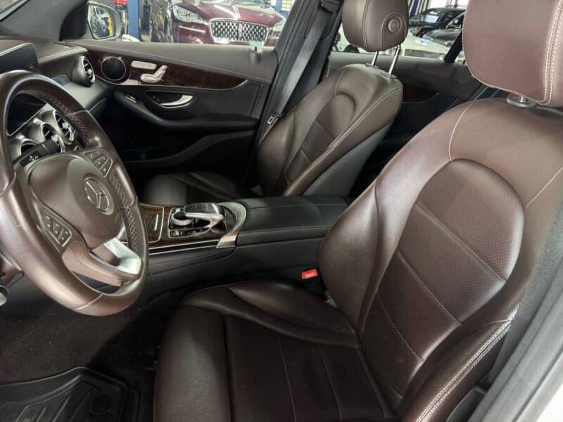 2018 Mercedes-Benz GLC GLC 300 4MATIC