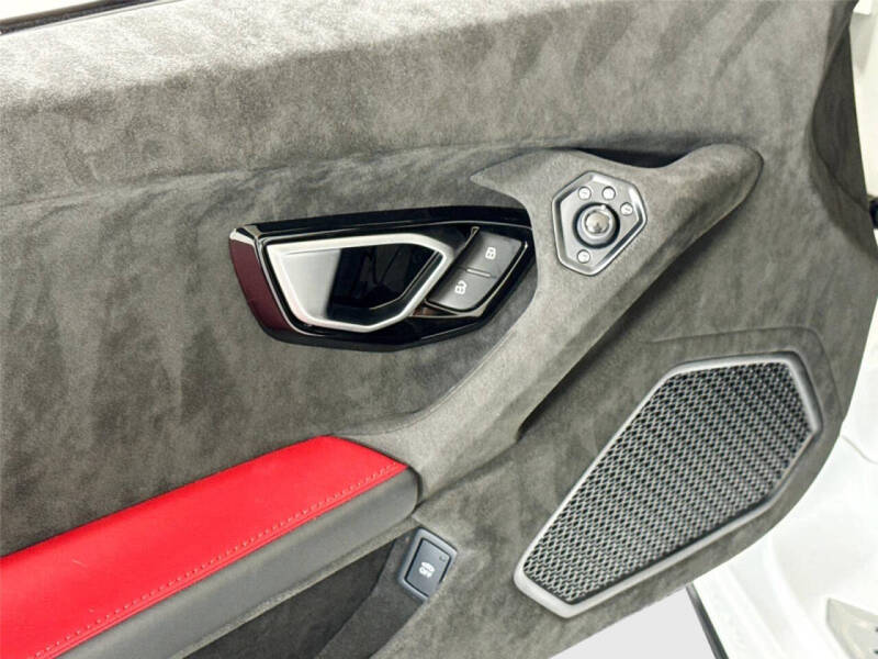 2024 Lamborghini Huracan Tecnica