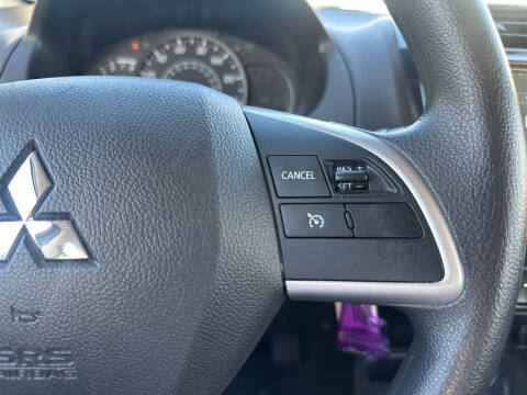 2024 Mitsubishi Mirage ES