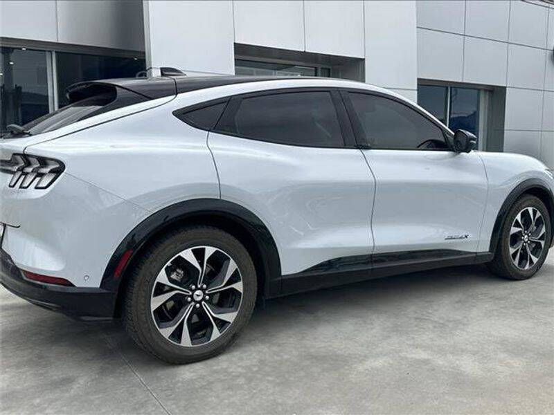 2022 Ford Mustang Mach-E Premium