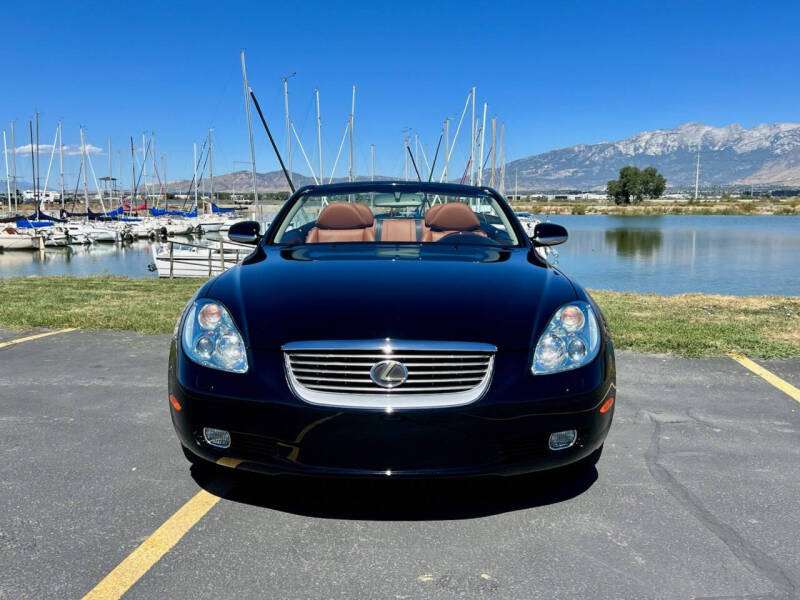 2004 Lexus SC 430