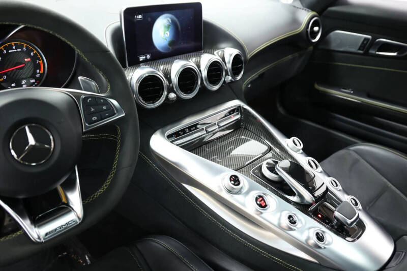 2016 Mercedes-Benz AMG GT S