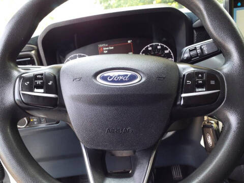 2022 Ford Maverick XL