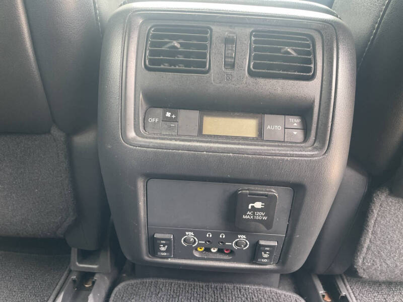 2013 Nissan Pathfinder Platinum