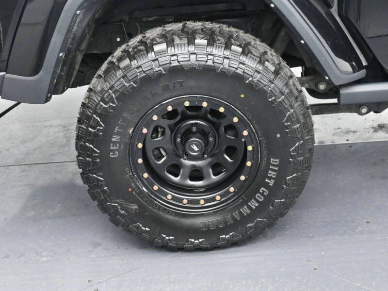 2021 Jeep Gladiator Willys