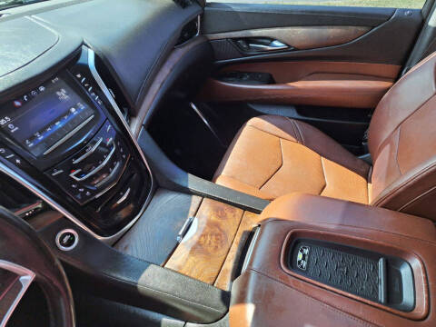 2015 Cadillac Escalade Luxury