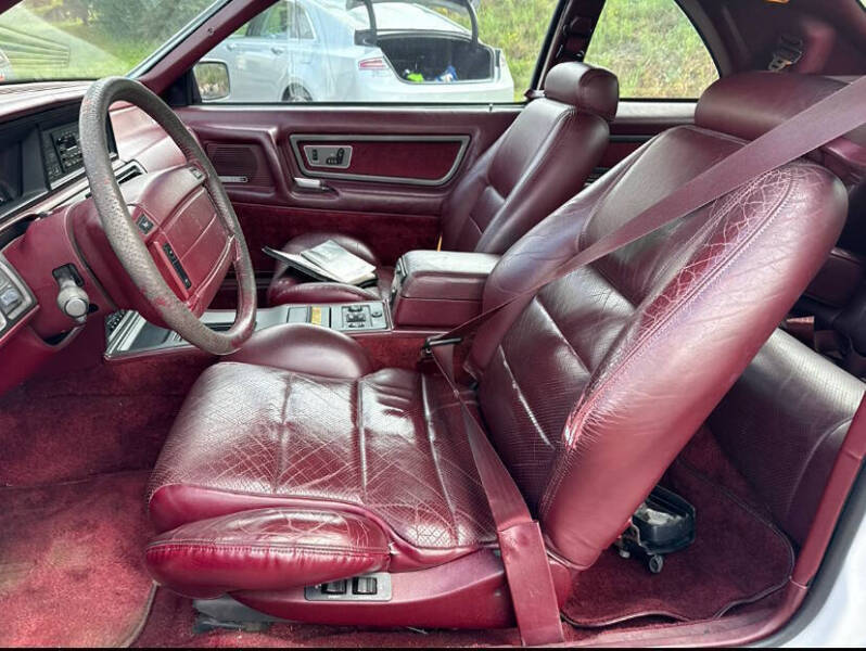 1990 Lincoln Mark VII LSC