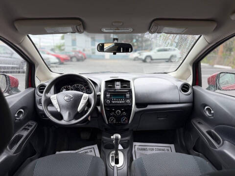 2015 Nissan Versa Note SV