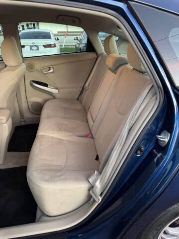 2011 Toyota Prius One