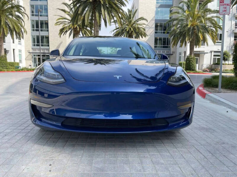 2019 Tesla Model 3 Mid Range