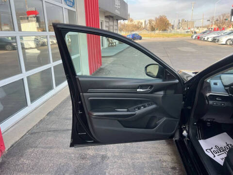 2024 Nissan Altima 2.5 SV