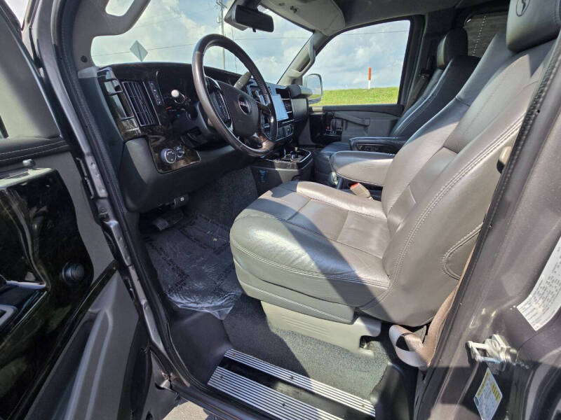2019 GMC Savana 2500