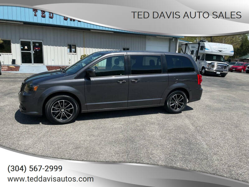 2018 Dodge Grand Caravan for sale at Ted Davis Auto Sales in Riverton WV