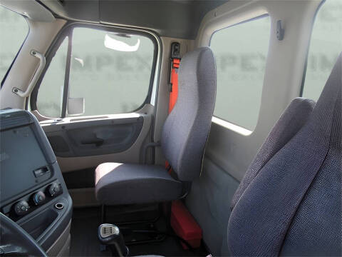 2014 Freightliner Cascadia