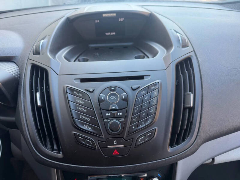 2016 Ford C-MAX Hybrid SE