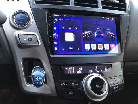 2012 Toyota Prius v Five