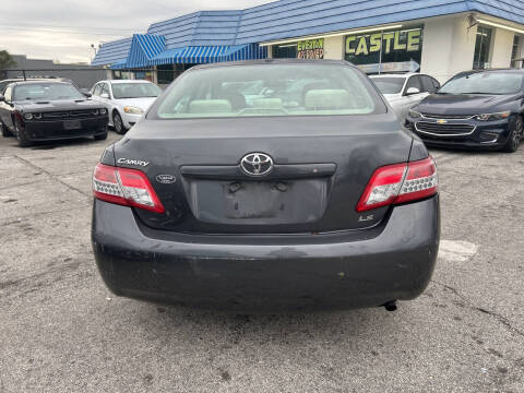 2011 Toyota Camry LE