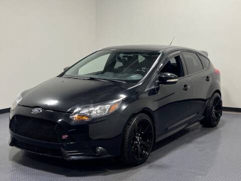 2013 Ford Focus for sale at Cincinnati Automotive Group in Lebanon OH