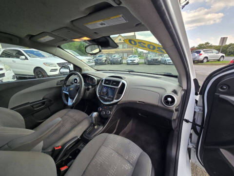 2020 Chevrolet Sonic LT