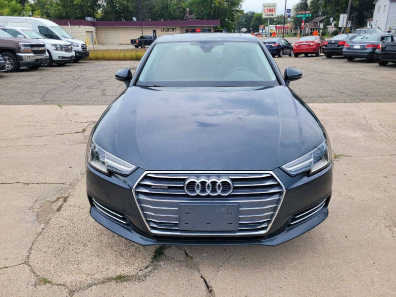 2017 Audi A4 2.0T quattro Premium