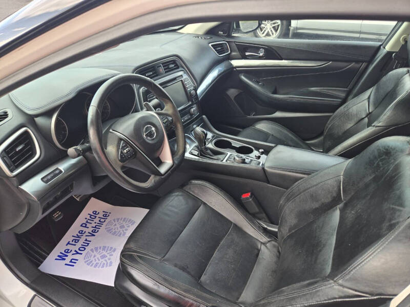 2017 Nissan Maxima 3.5 SR