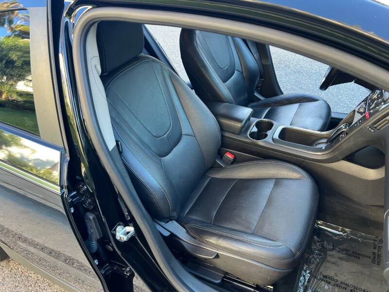 2013 Chevrolet Volt Premium