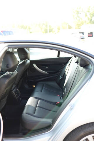 2018 BMW 3 Series 320i xDrive