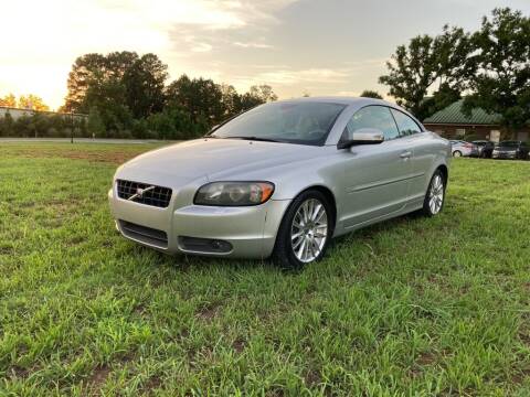 2009 Volvo C70 for sale at A & A AUTOLAND in Woodstock GA