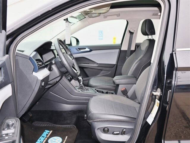 2022 Volkswagen Taos SE