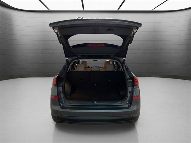 2021 Hyundai Tucson SE