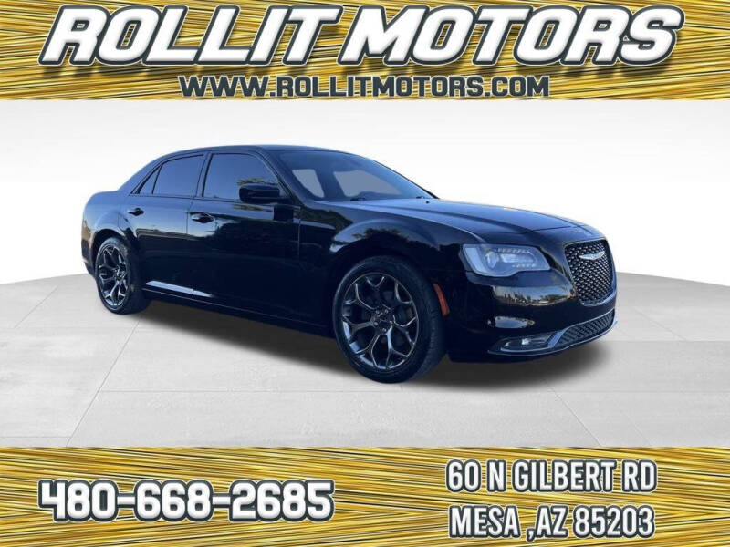2015 Chrysler 300 S's photo