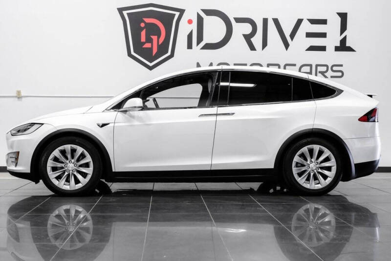 2020 Tesla Model X Long Range