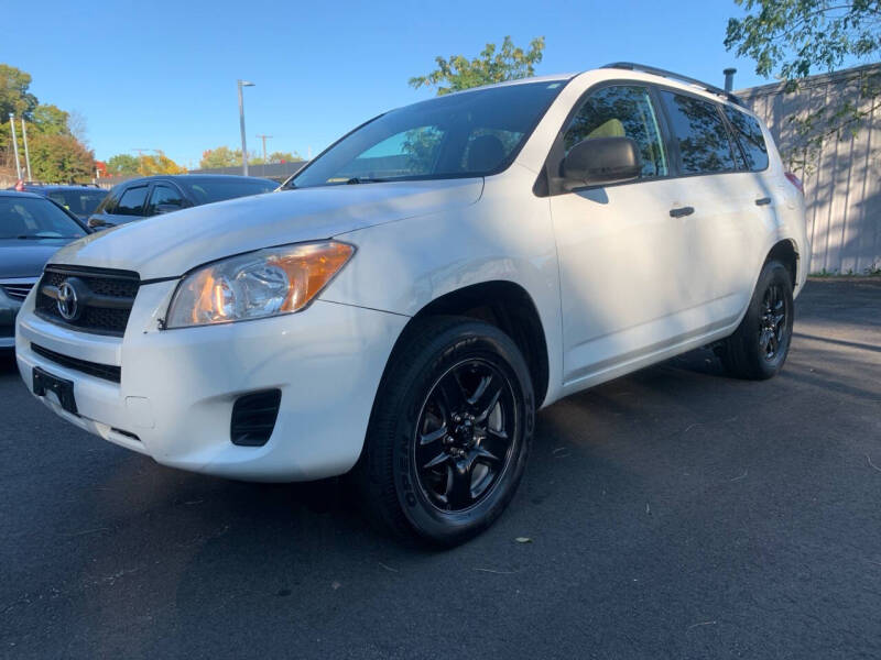 2011 Toyota RAV4 Base photo 2