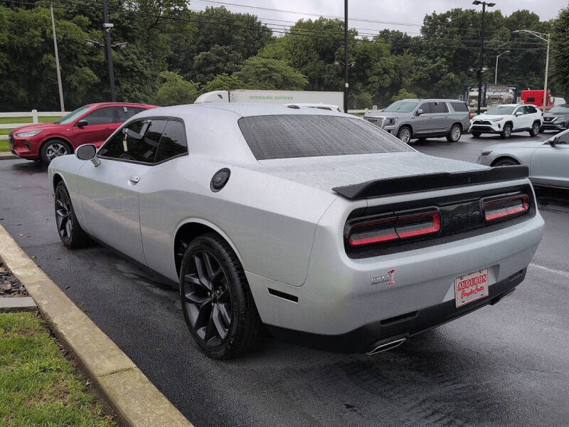 2023 Dodge Challenger SXT