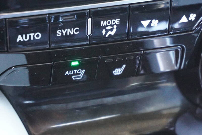 2022 Acura MDX w/Tech