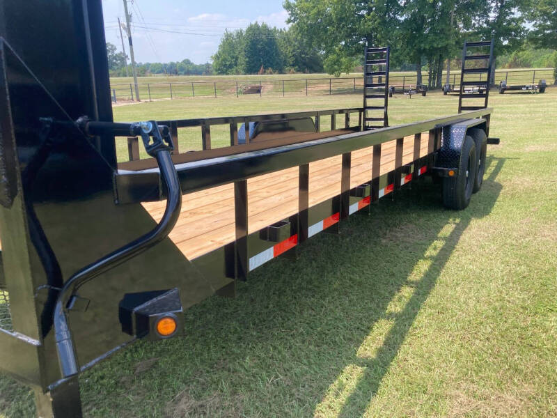 2026 Top Hat Trailer 83X24 GNHT14GN