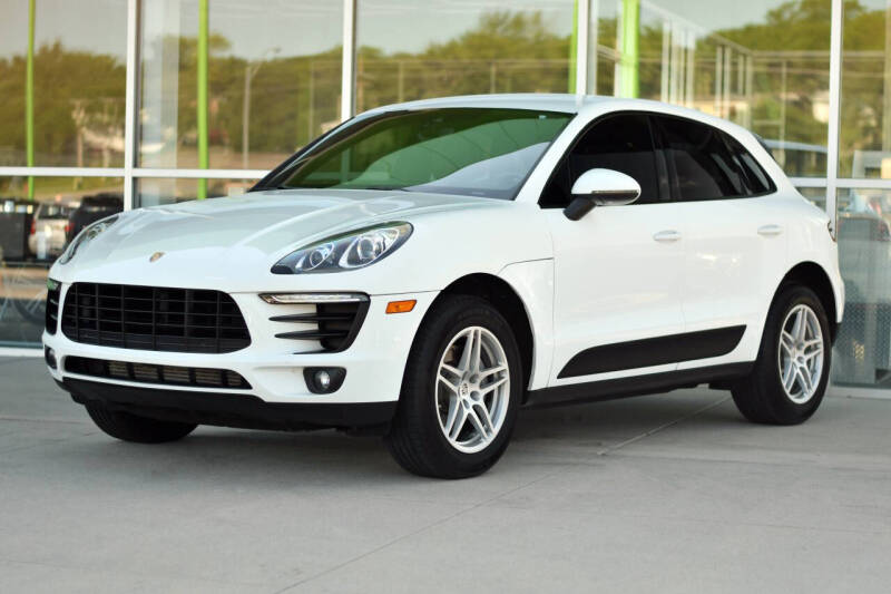 2017 Porsche Macan