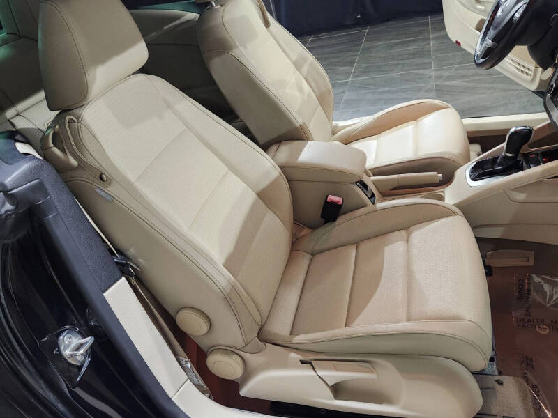 2012 Volkswagen Eos Komfort SULEV