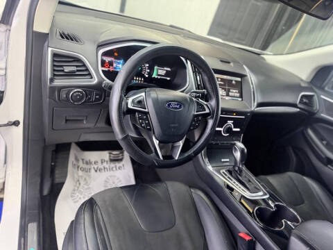 2015 Ford Edge Sport