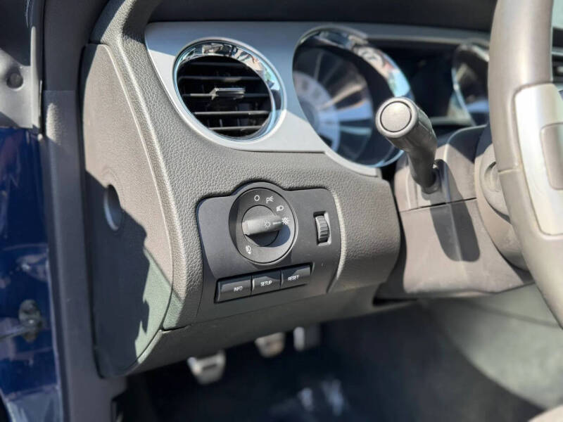 2011 Ford Mustang GT Premium