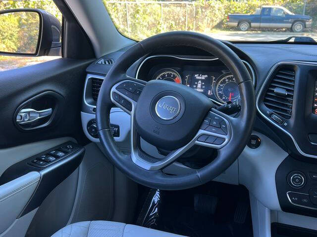 2021 Jeep Cherokee Latitude Lux