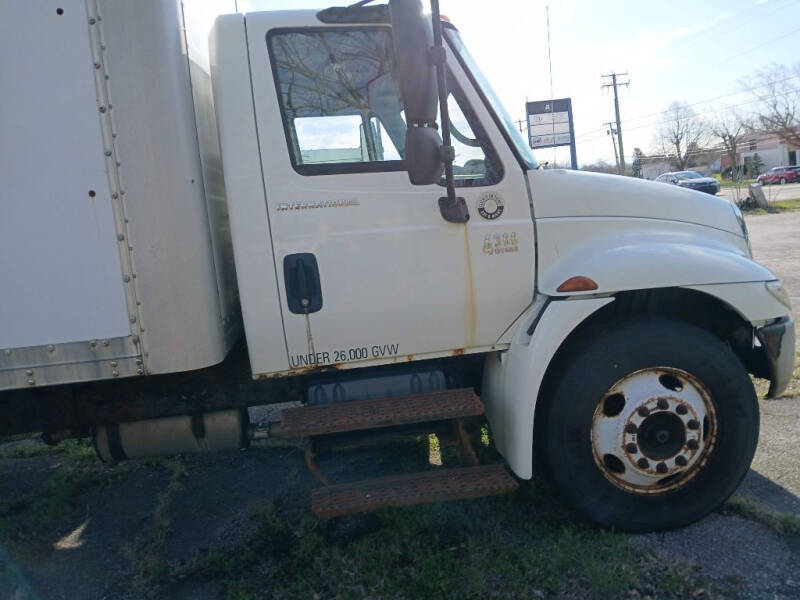 2002 International DuraStar 4300