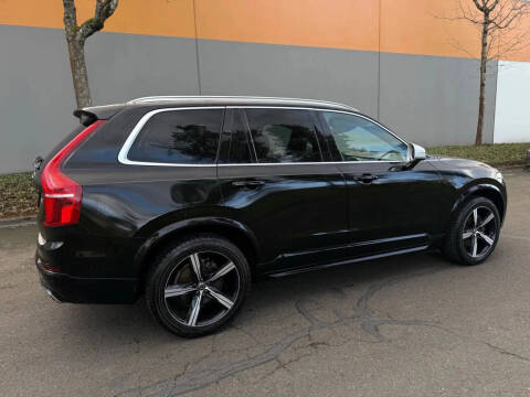 2016 Volvo XC90 T6 R-Design