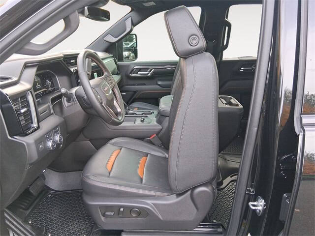 2024 GMC Sierra 3500HD