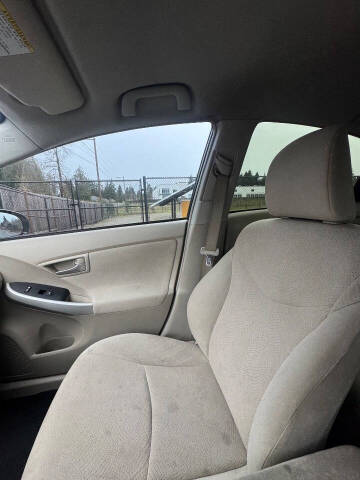 2012 Toyota Prius Three