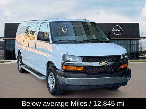 2024 Chevrolet Express 2500