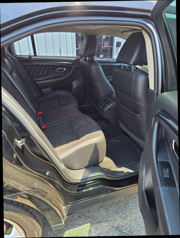 2012 Ford Taurus SHO
