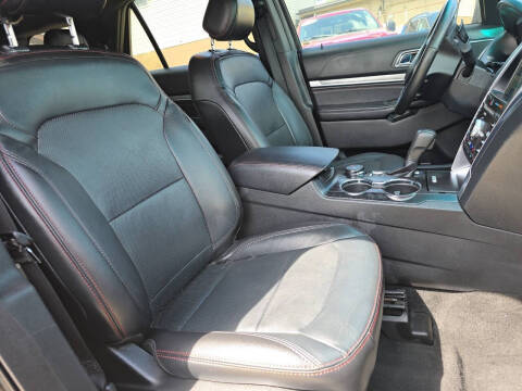 2017 Ford Explorer Sport