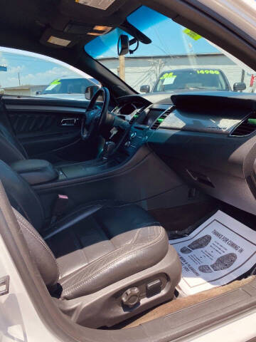 2013 Ford Taurus SEL